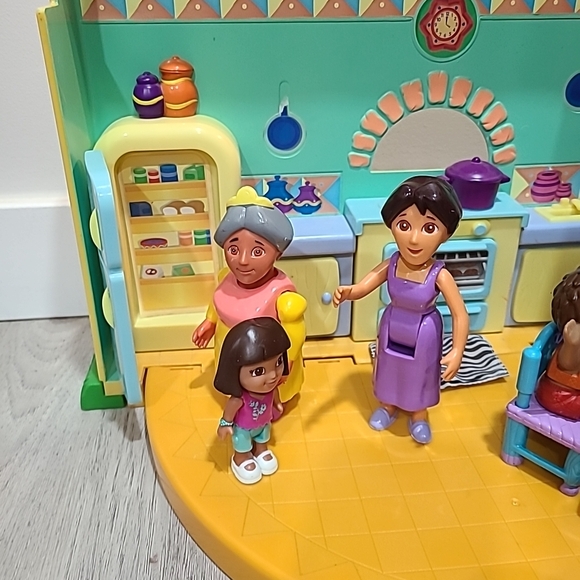 2003 Dora the Explorer Playhouse. Music & Sound Work - Picture 6 of 16